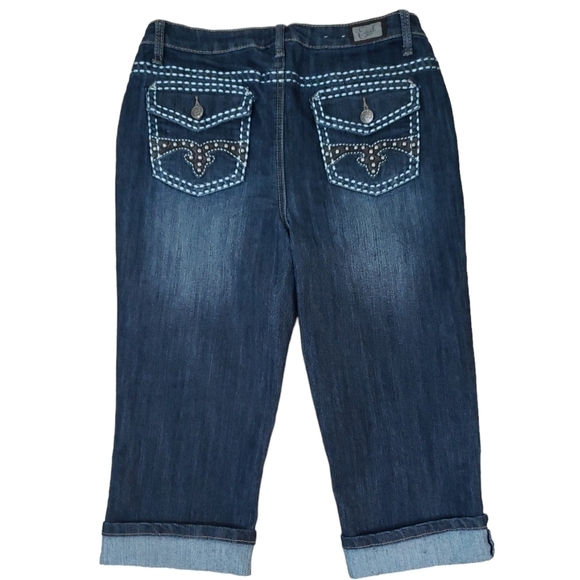 𝅺Earl Jean Womens Capri Washed Denim Embellish Pocket Jeans Size 8. - Picture 1 of 8